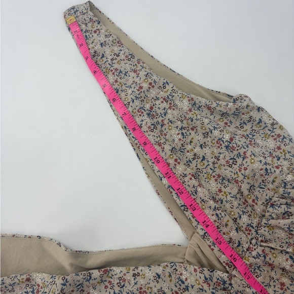 Polagram Taupe Floral Dress with Plunging V Neck. Pockets! - Picture 7 of 8